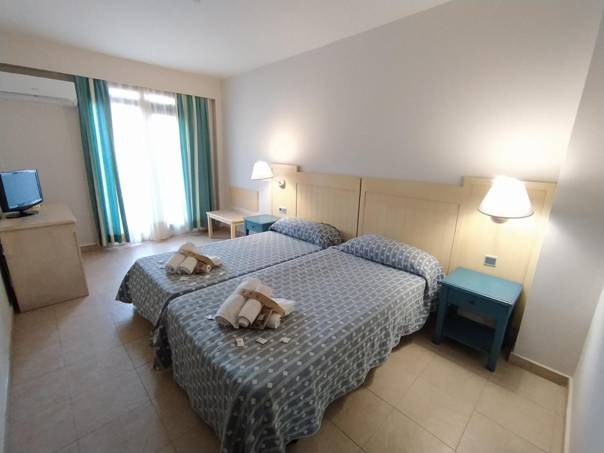 Apartament Dos Con Tres Terrazas En Cuarta Planta Isla Canela