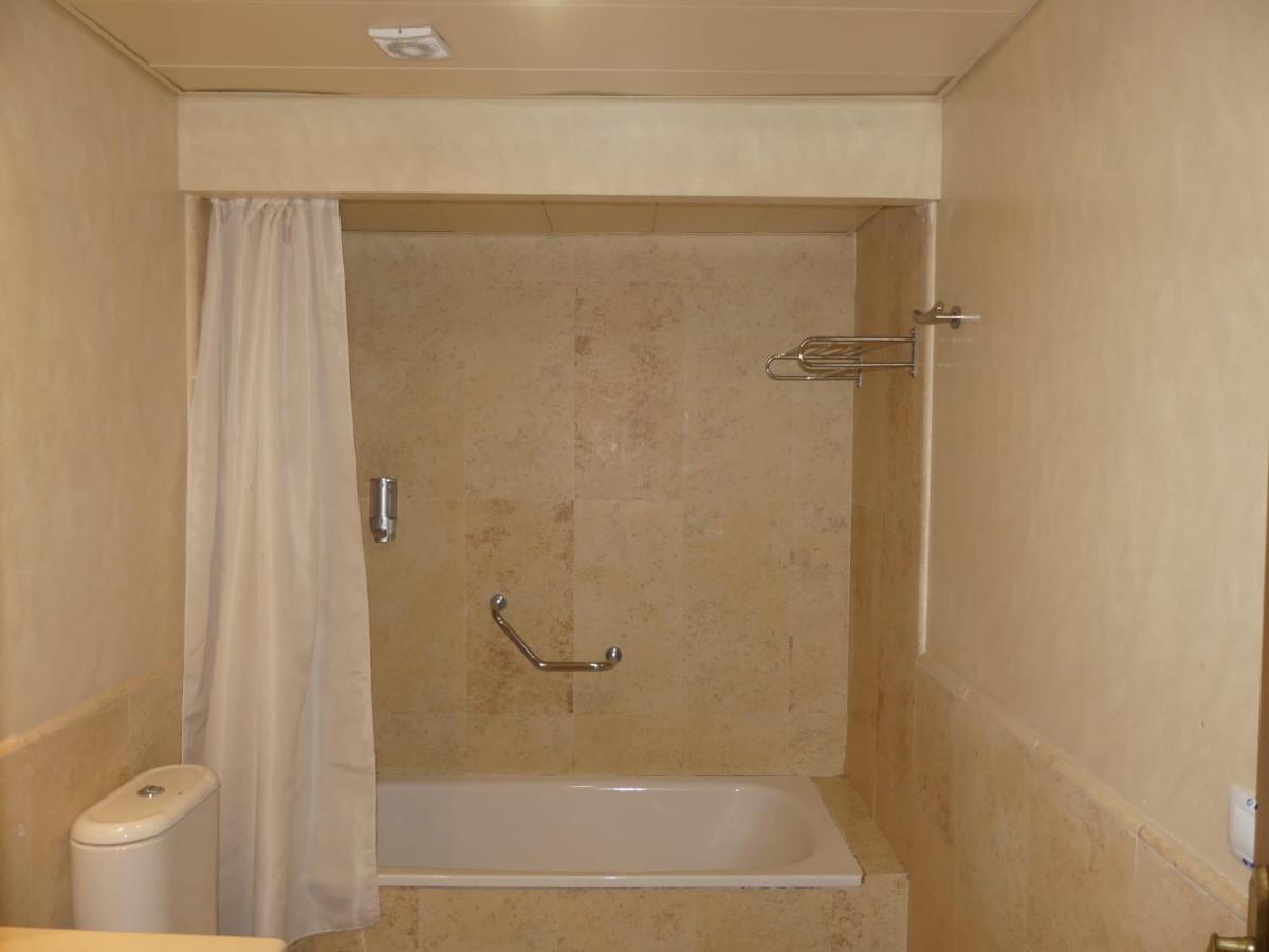 Dos Con Tres Terrazas En Cuarta Planta Appartement *